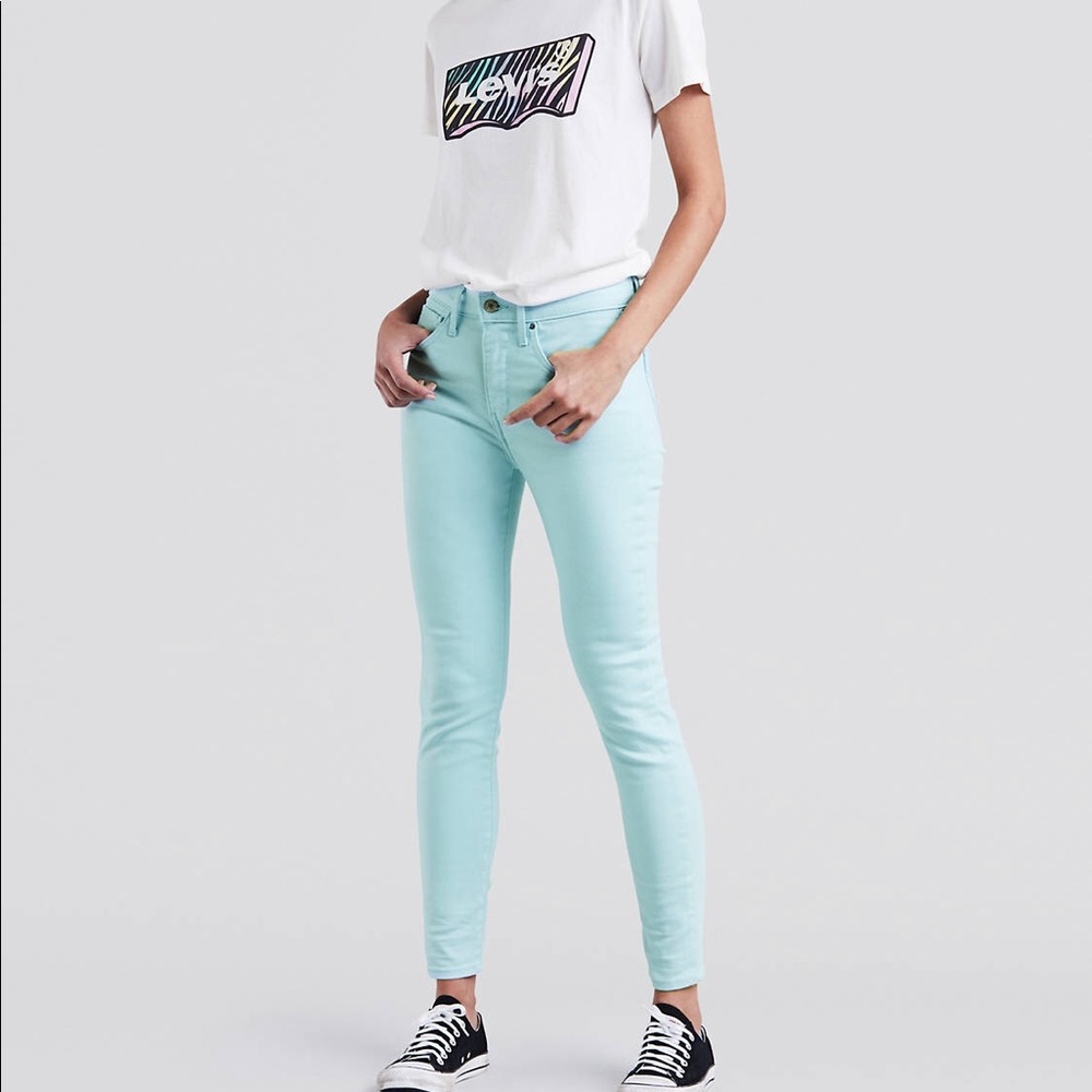 Levi’s High arise ankle Skinny Jeans